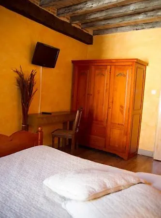 L'etape D'angeline Couette-café *