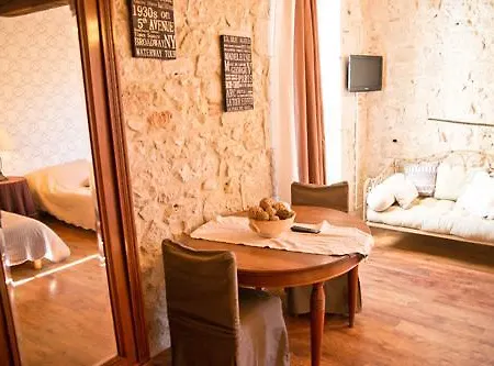 L'etape D'angeline * La Romieu