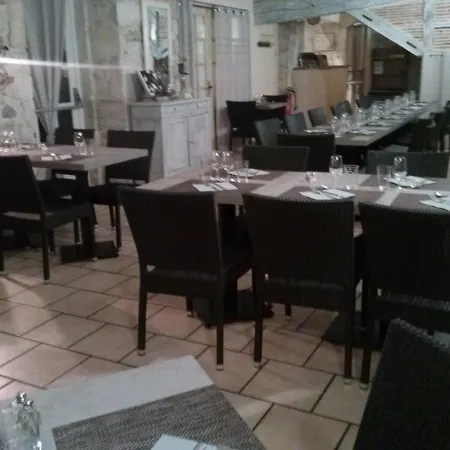 L'etape D'angeline Oda ve Kahvaltı