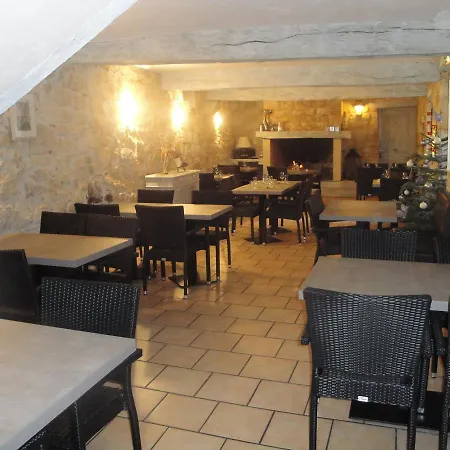 Oda ve Kahvaltı L'etape D'angeline La Romieu