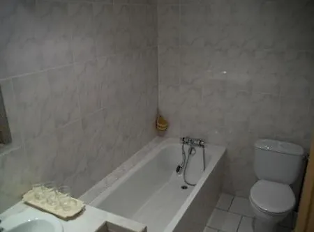 Oda ve Kahvaltı L'etape D'angeline *